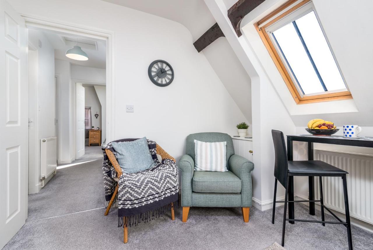 The Look Out Characterful Apartment 휫비 외부 사진
