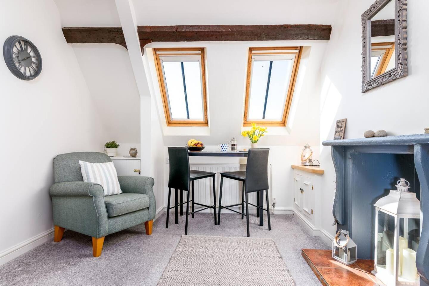 The Look Out Characterful Apartment 휫비 외부 사진